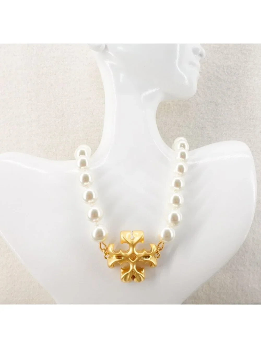 Tory Burch Roxanne Pearl Necklace Gold/ Ivory OS